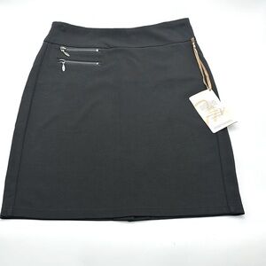 Miracle Body Black Women's‎ Skirt size 6 new with tags (A67)